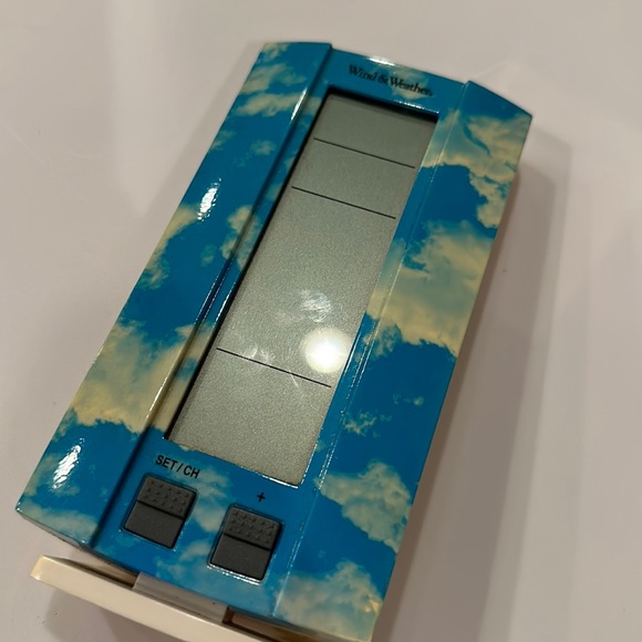 Uncle Milton Wind & Weather Mr. Weatherman - Picture 1 of 2